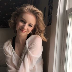 Meet your Posher, Camille